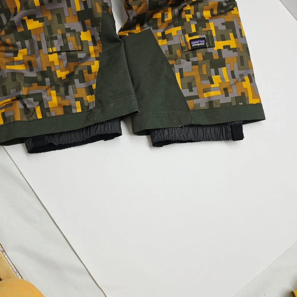 Patagonia Snowshot Snow Pants Kids XS 5-6 Green Yellow Digital Camo Insulated